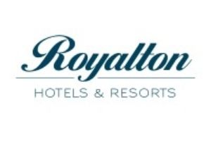 Royalton Hotels & Resorts logo