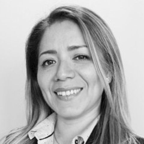 Karla Peña