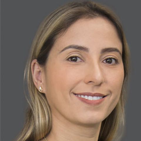 Aline Fidelis