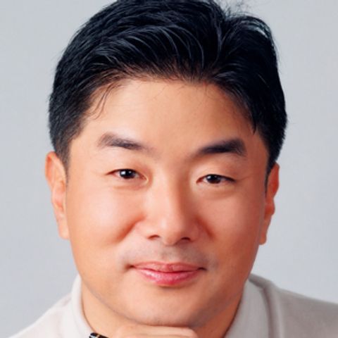 Kwanyoung Kim