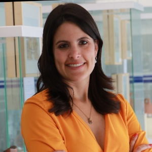 Luciana Caravedo