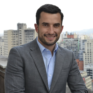 Cesar Azevedo