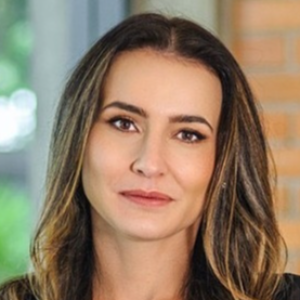 Jacqueline de Loyola e Silva