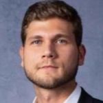 Luiz Peiter, Sócio, Sênior VP Real Estate profile photo