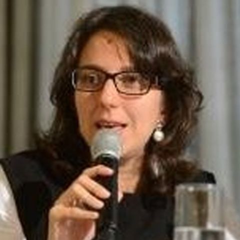 Karla Bertocco Trindade