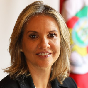 Leany Lemos