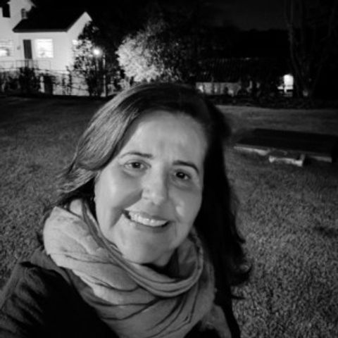 Sandra Ralston