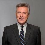 Stephan Von Barczy, Directeur du Département Investissement, Head of French Capital Markets Group profile photo