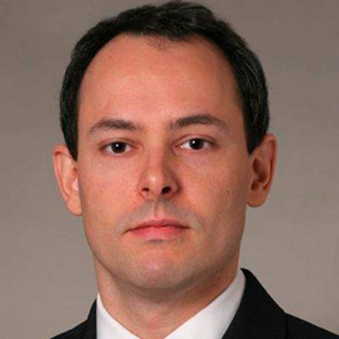 Rodrigo E. Millán