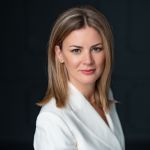 Laura Dumea-Bencze, Director Investment Properties CBRE profile photo