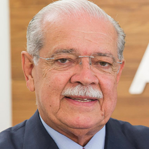 César Borges