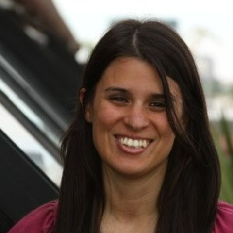 Lucila Bustos