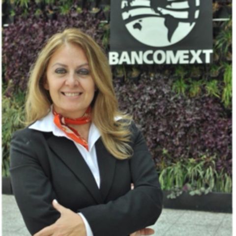 Marian Aguirre Nienau