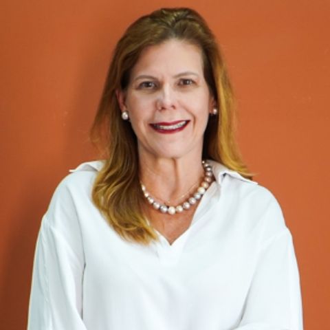 Carolina Boxwell