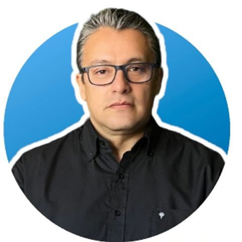 Carlos Garrido Escobar