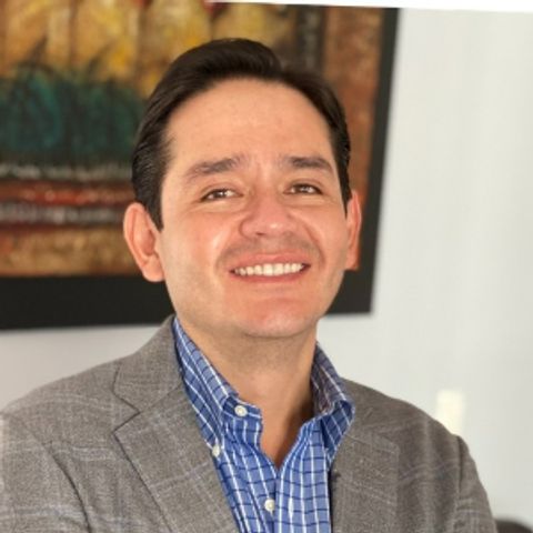 Fernando Orellana