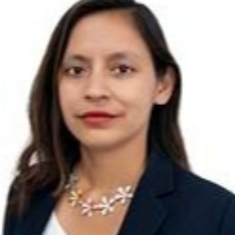 Lady Del Águila Caute