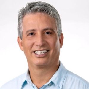 Henrique Santana Carballal