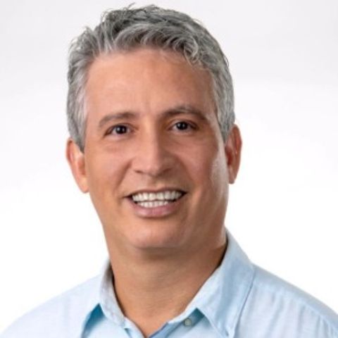 Henrique Santana Carballal
