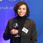 Juliana Pires, Customer Success - GRI Real Estate profile photo