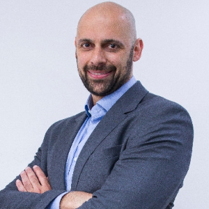 Tito Costa