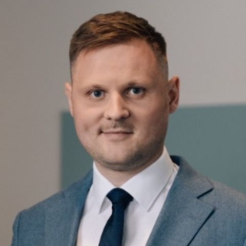 Dr. Christopher Stief