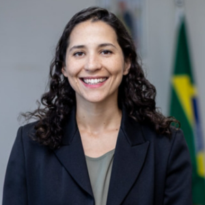 Júlia Cruz