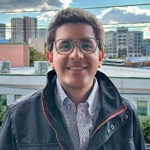 Andres Garcia Bernal