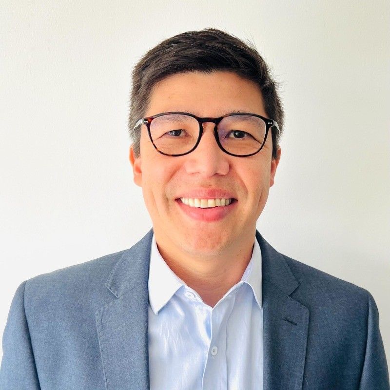 Andrés Kikuchi