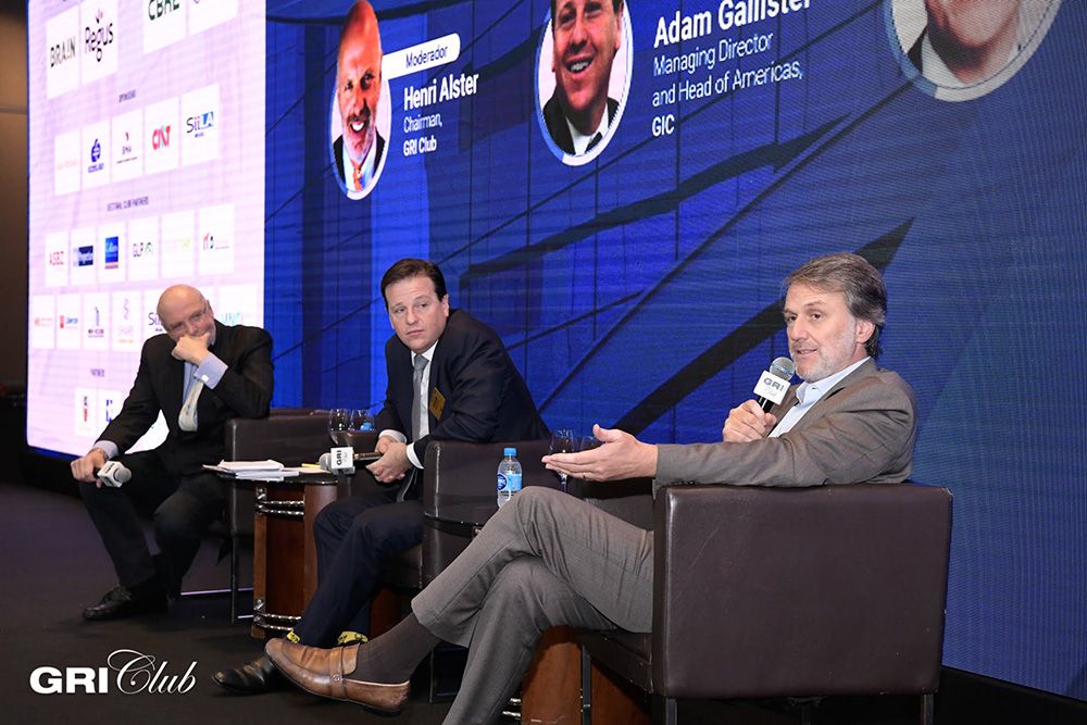 Da esquerda para a direita, Henri Alster (GRI Group), Adam Gallistel (GIC) e Sylvain Fortier (Ivanhoé Cambridge) | GRI Club/Flavio Guarnieri Da esquerda para a direita, Henri Alster (GRI Group), Adam Gallistel (GIC) e Sylvain Fortier (Ivanhoé Cambridge) | GRI Club/Flavio Guarnieri