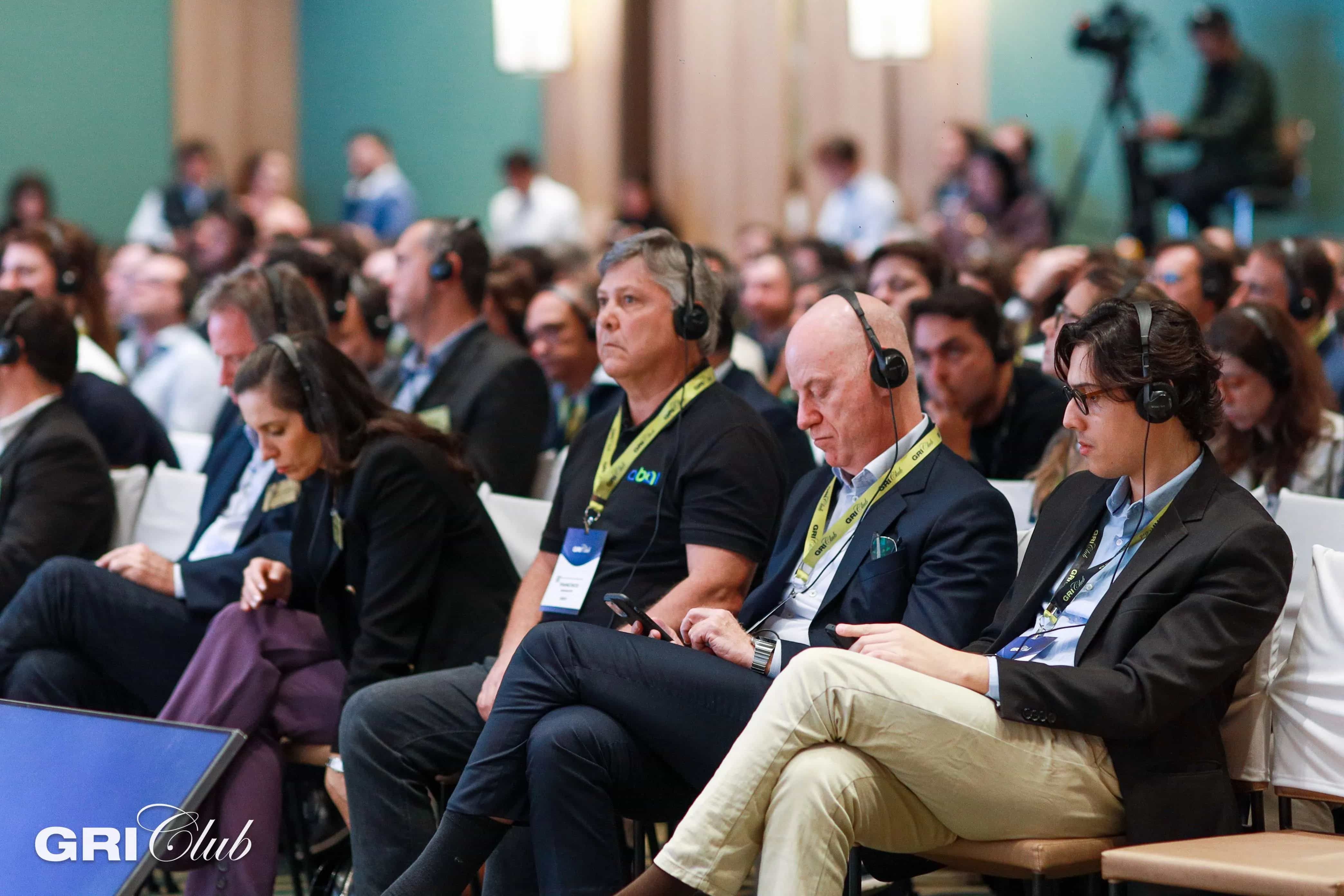 GRI Global Chairmen's Retreat Skiing Network