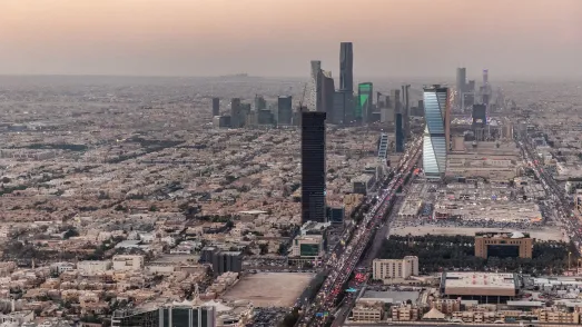 O mito dos trilhões: O que a narrativa sobre o mercado saudita não mostra