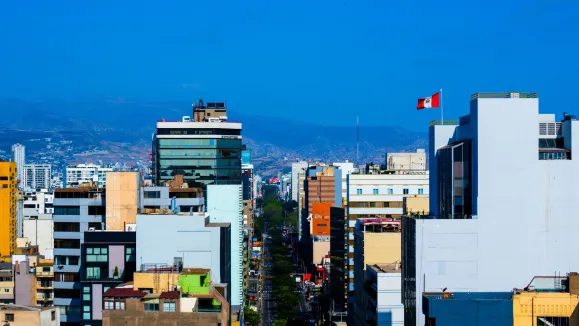Perú fortalece su atractivo para la inversión inmobiliaria corporativa y comercial