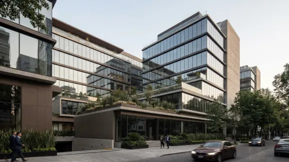 Nearshoring y "flight to quality" impulsan la recuperación de las oficinas en México