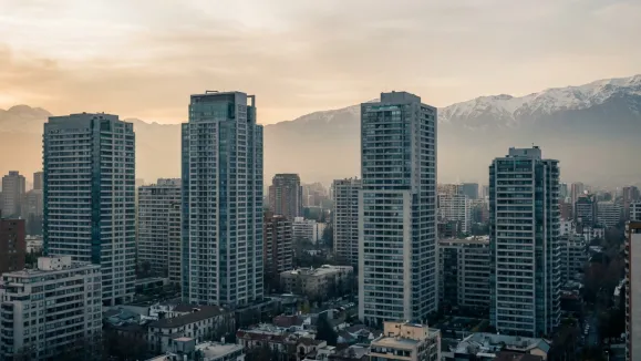 Multifamily aún no despega; ¿qué se puede aprender de Chile?